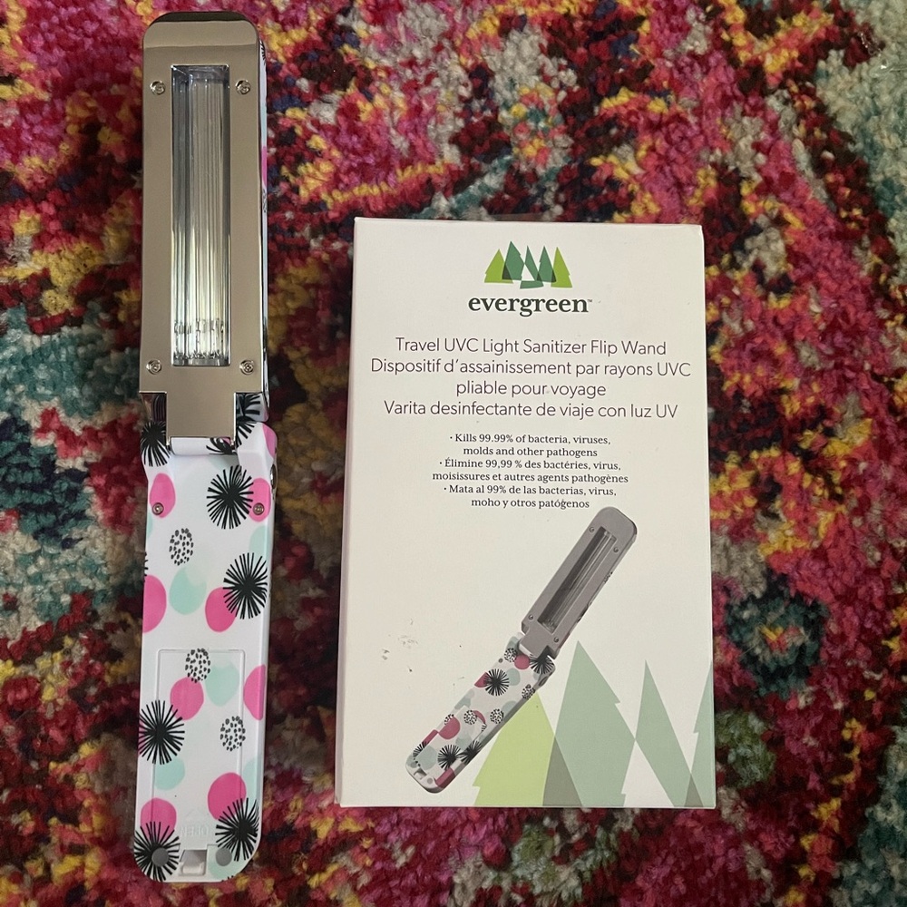Evergreen travel UVC light sanitation, flip wand